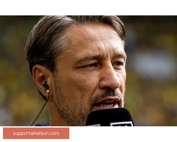 德甲尼科·科瓦奇状态回暖，球队近期表现稳健引人关注